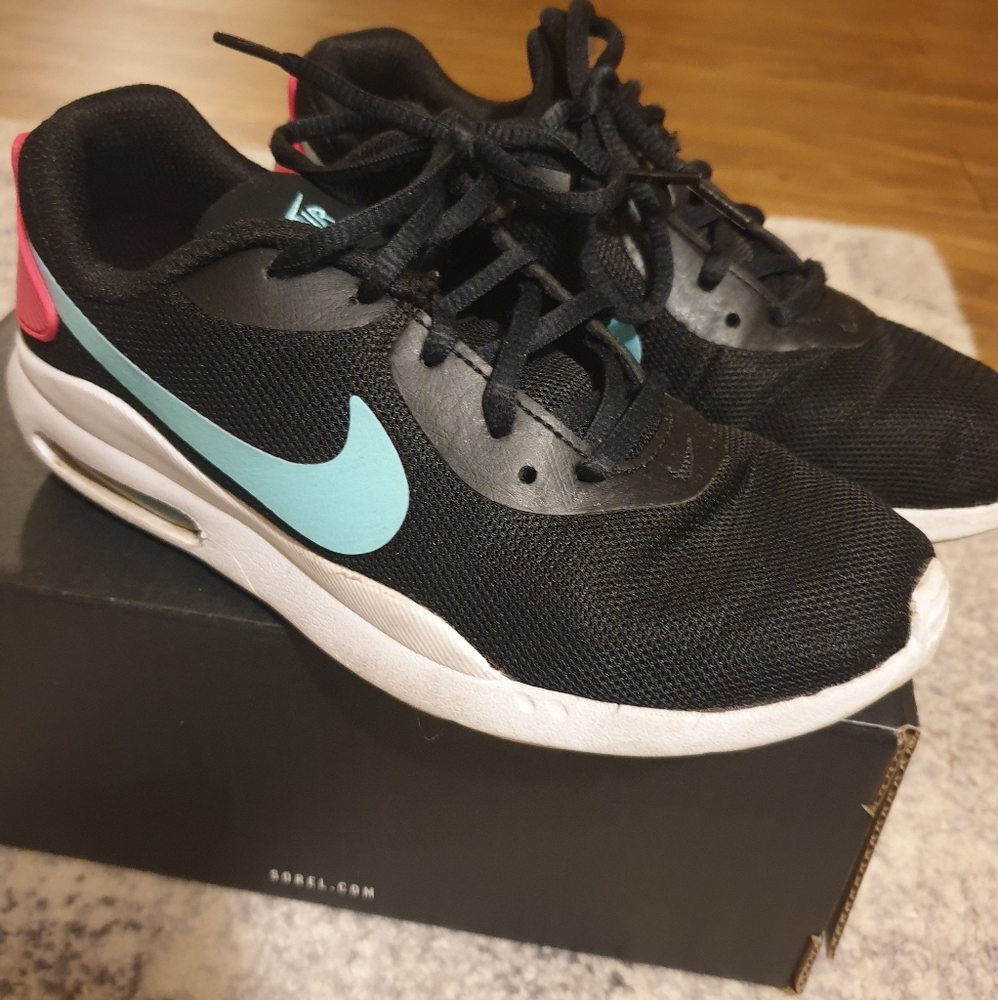 Nike Air